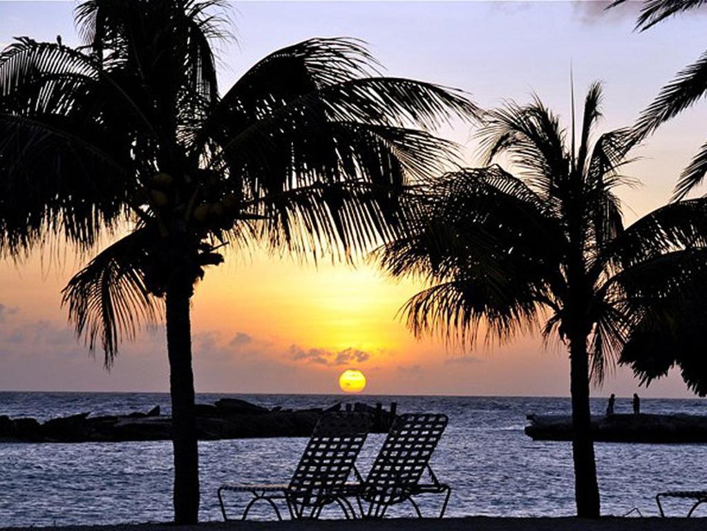 Holiday Beach Resort And Casino Curacao Kültér fotó